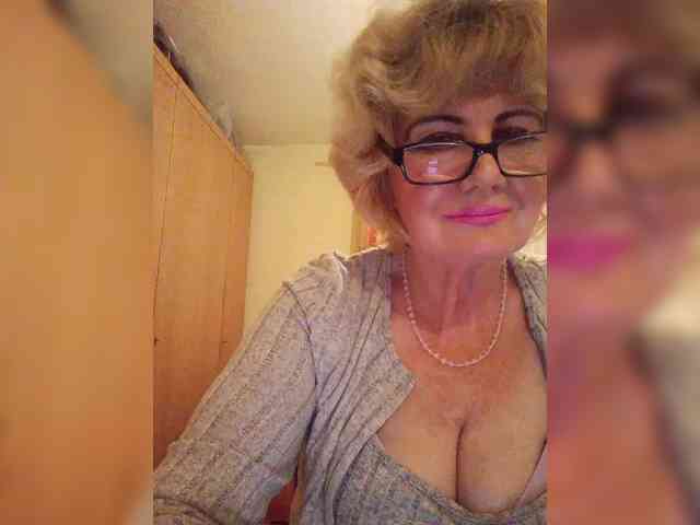 BoloshkaBlonda webcam