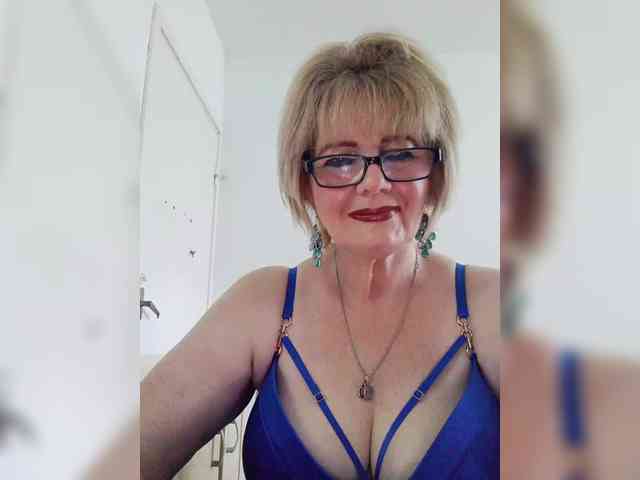 BoloshkaBlonda webcam