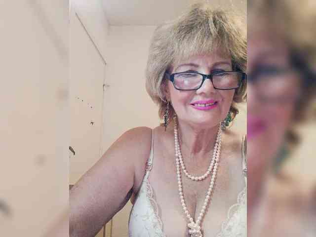 BoloshkaBlonda webcam