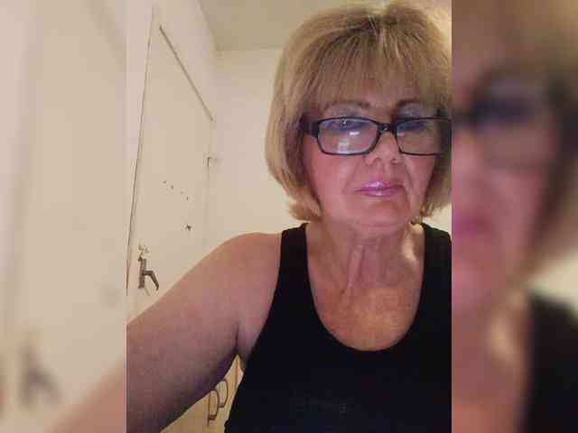 BoloshkaBlonda webcam