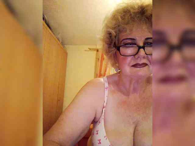 BoloshkaBlonda webcam