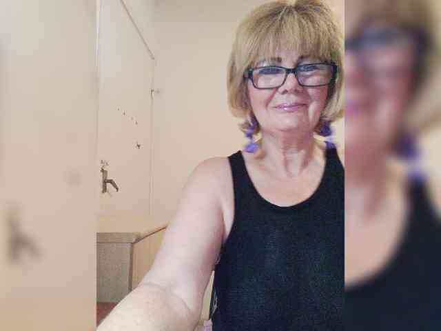 BoloshkaBlonda webcam