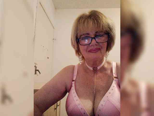 BoloshkaBlonda webcam