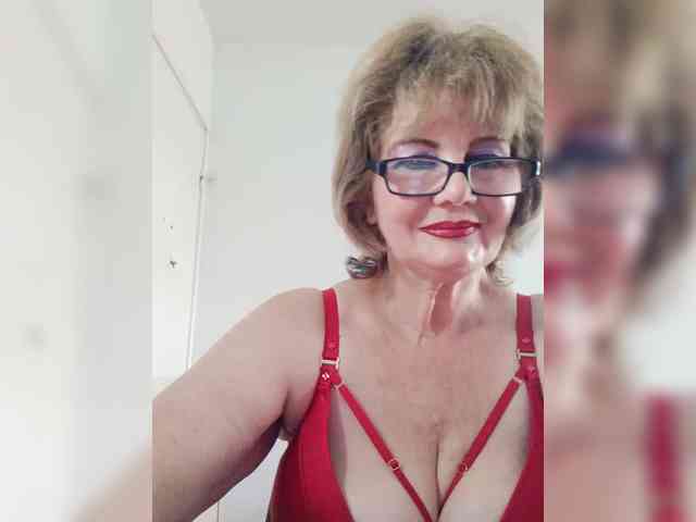 MoonGoddess webcam