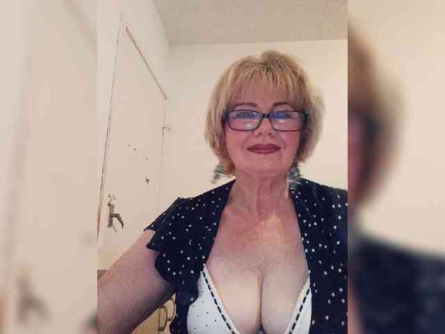 BoloshkaBlonda webcam