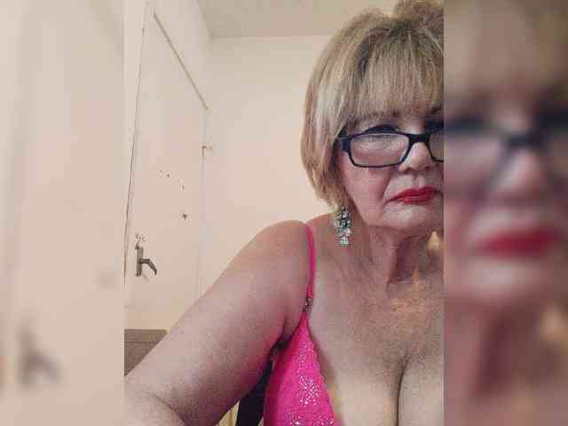 BoloshkaBlonda webcam