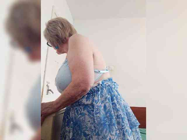 BoloshkaBlonda webcam