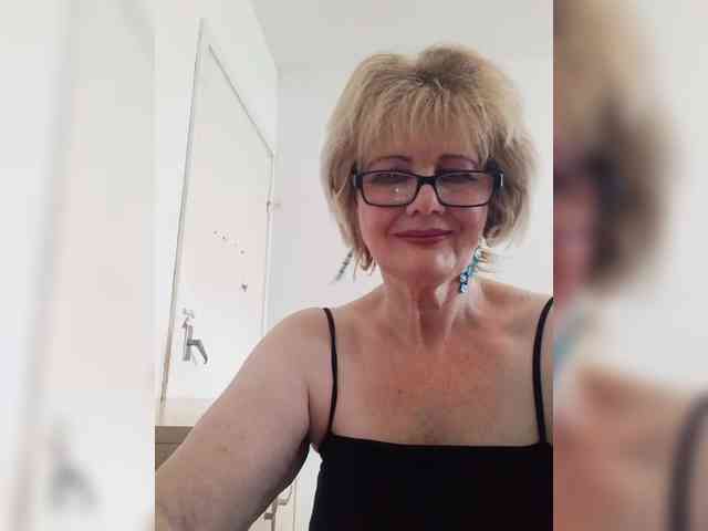 KASANDRABOLOSHKA Sex Cam Show