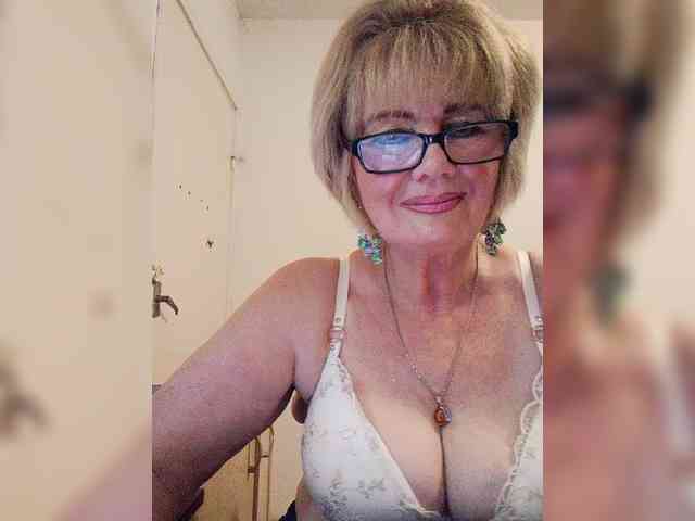 BoloshkaBlonda webcam