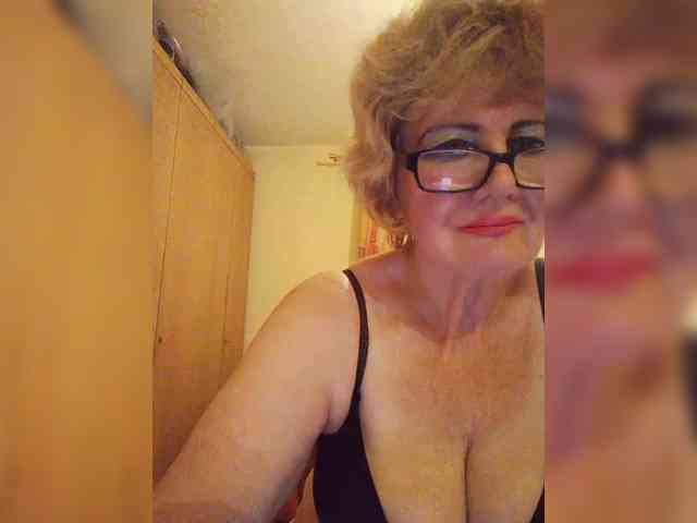 BoloshkaBlonda webcam