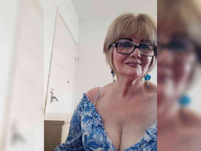 BoloshkaBlonda webcam