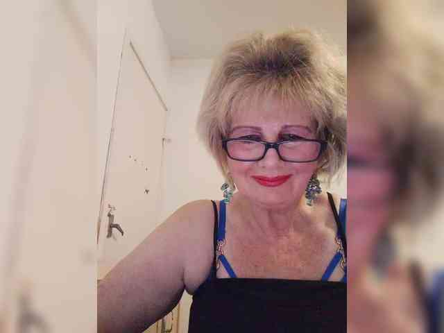 BoloshkaBlonda webcam