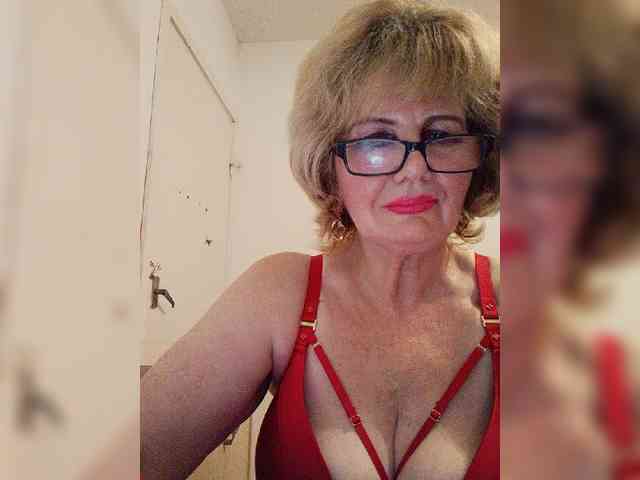 MoonGoddess webcam