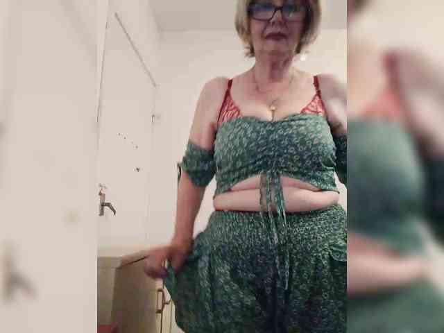 BoloshkaBlonda webcam
