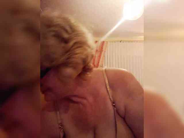 BoloshkaBlonda webcam