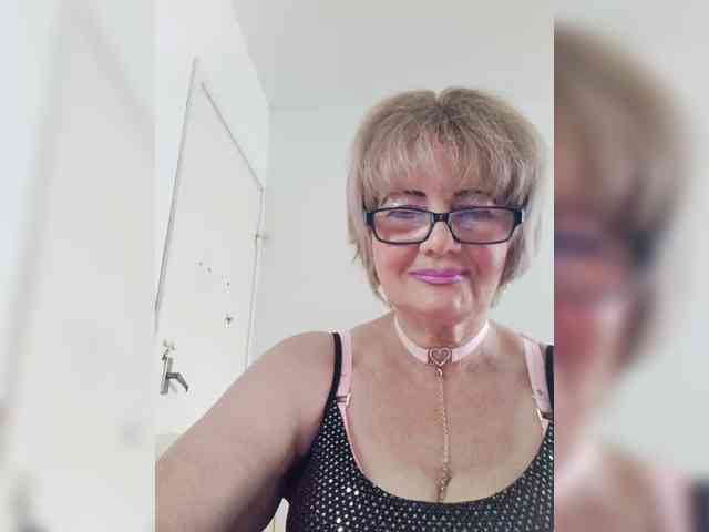 BoloshkaBlonda webcam