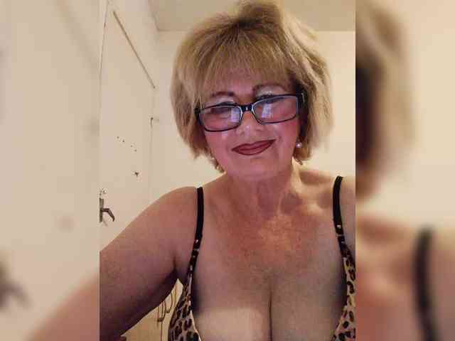 BoloshkaBlonda webcam