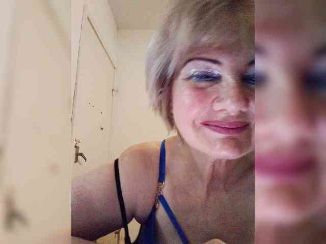 BoloshkaBlonda webcam