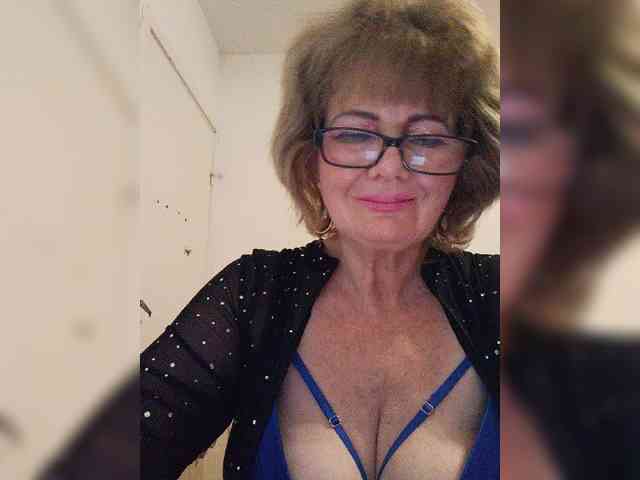 MoonGoddess webcam