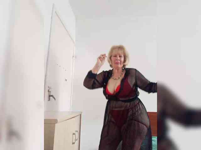 BoloshkaBlonda webcam