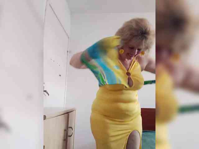BoloshkaBlonda webcam