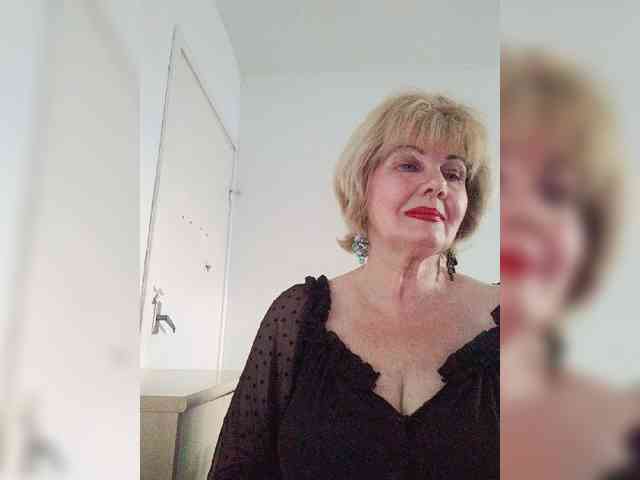 BoloshkaBlonda webcam