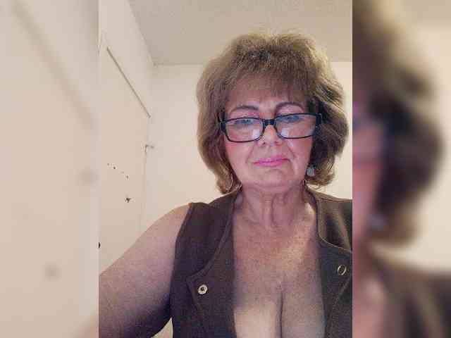 MoonGoddess webcam