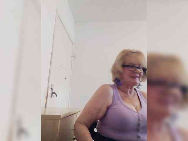 BoloshkaBlonda webcam