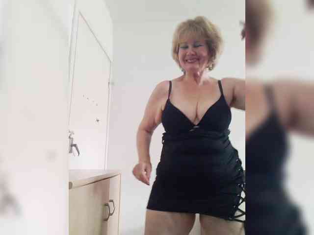 BoloshkaBlonda webcam