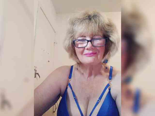 BoloshkaBlonda webcam