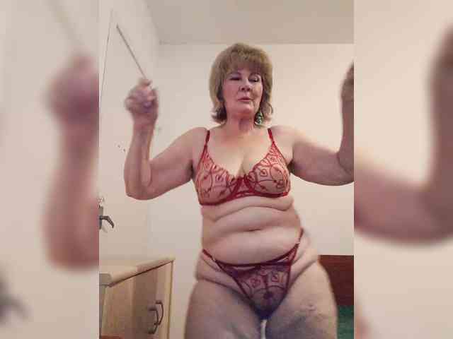 KASANDRABOLOSHKA live female cam on bongacams