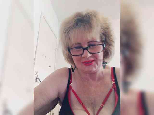 MoonGoddess webcam