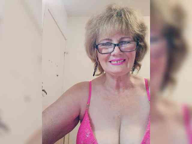 BoloshkaBlonda webcam