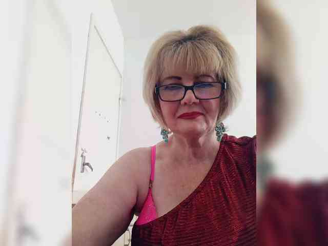 KASANDRABOLOSHKA Sex Cam Show