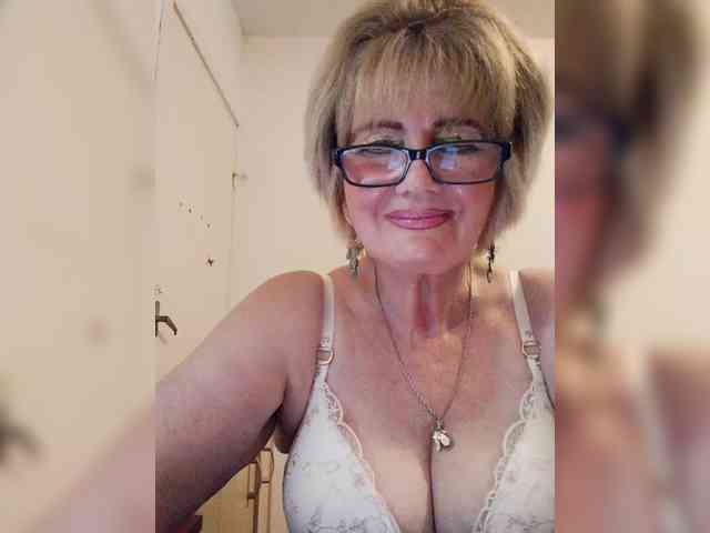 BoloshkaBlonda webcam