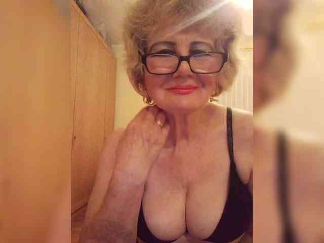 BoloshkaBlonda webcam