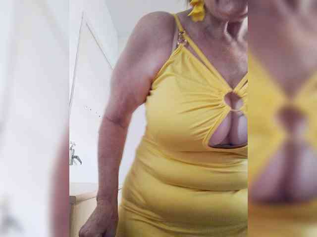 BoloshkaBlonda webcam