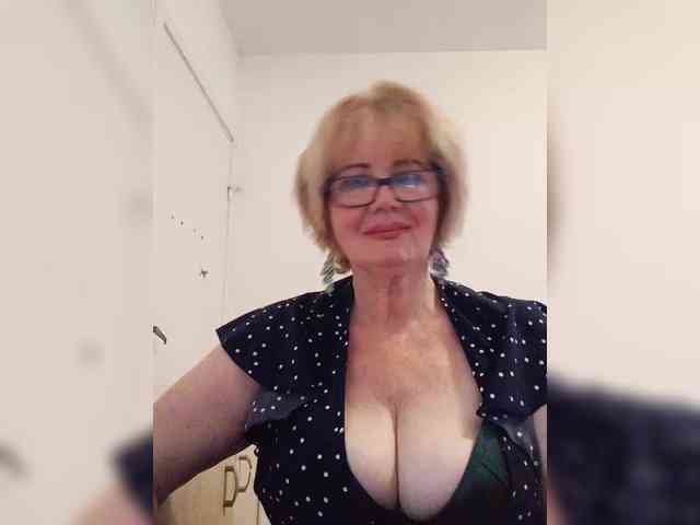 BoloshkaBlonda webcam