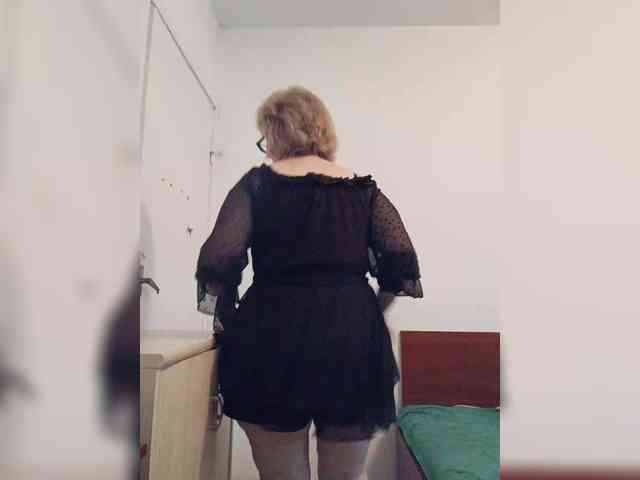 MoonGoddess webcam