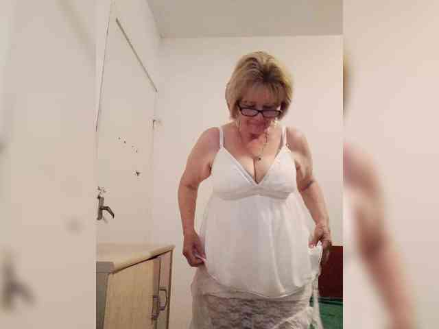 BoloshkaBlonda webcam