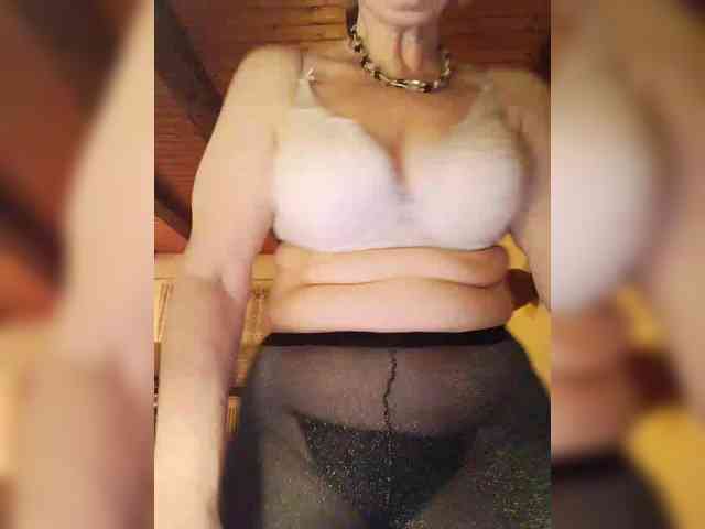 BoloshkaBlonda webcam