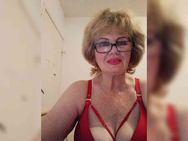 MoonGoddess webcam