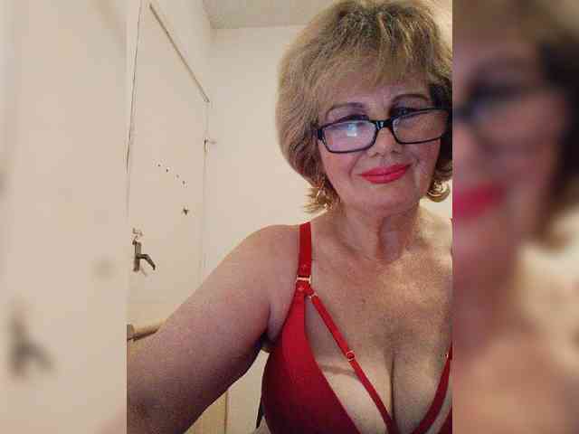 MoonGoddess webcam