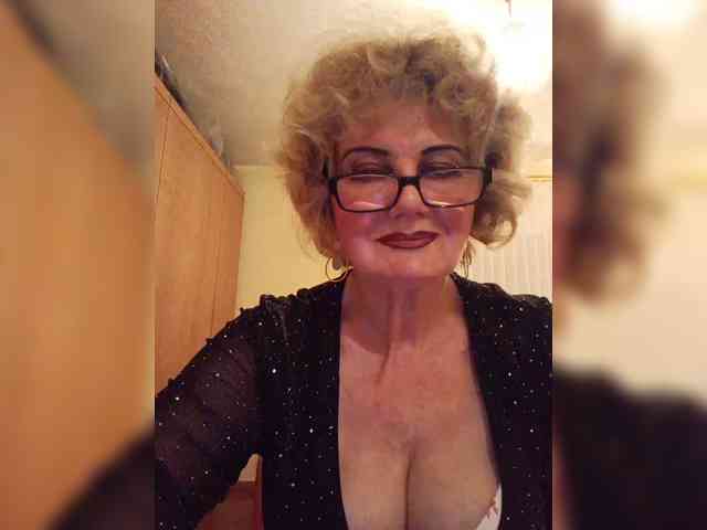 BoloshkaBlonda webcam