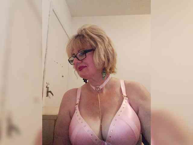 BoloshkaBlonda webcam