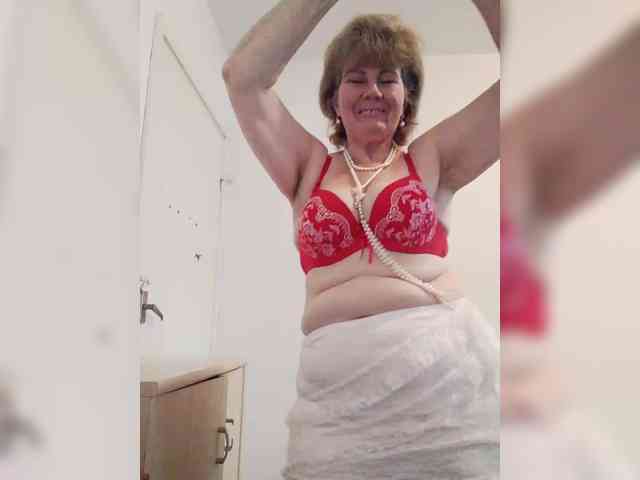 MoonGoddess webcam