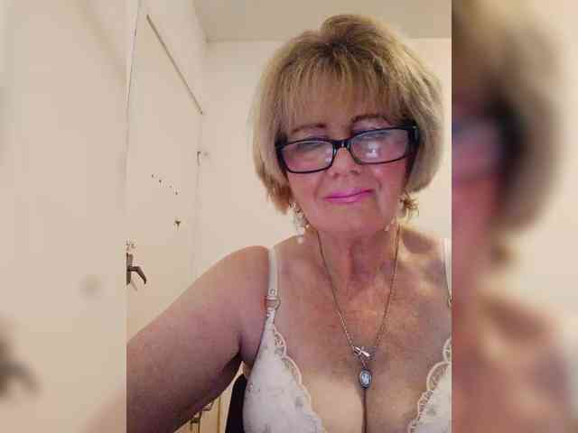 BoloshkaBlonda webcam