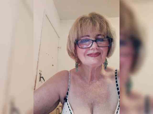 BoloshkaBlonda webcam