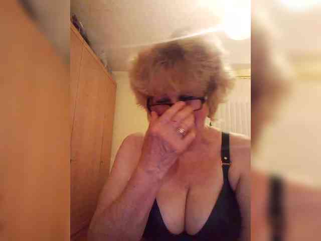 BoloshkaBlonda webcam