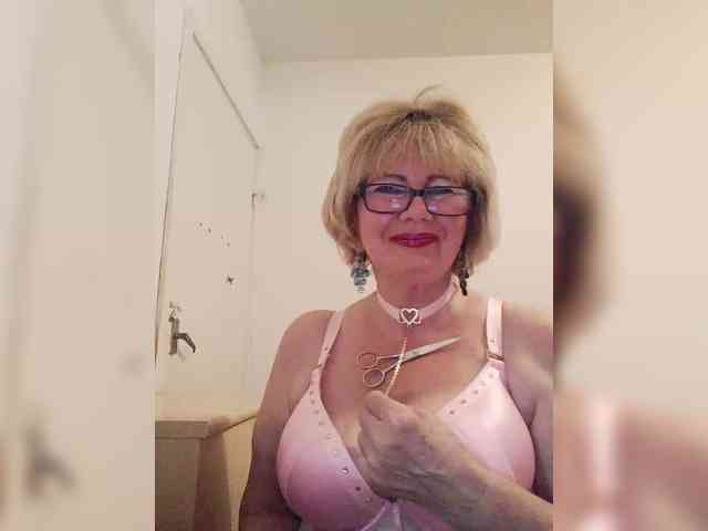 BoloshkaBlonda webcam